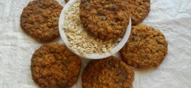 Eggless oats and chocochip cookies