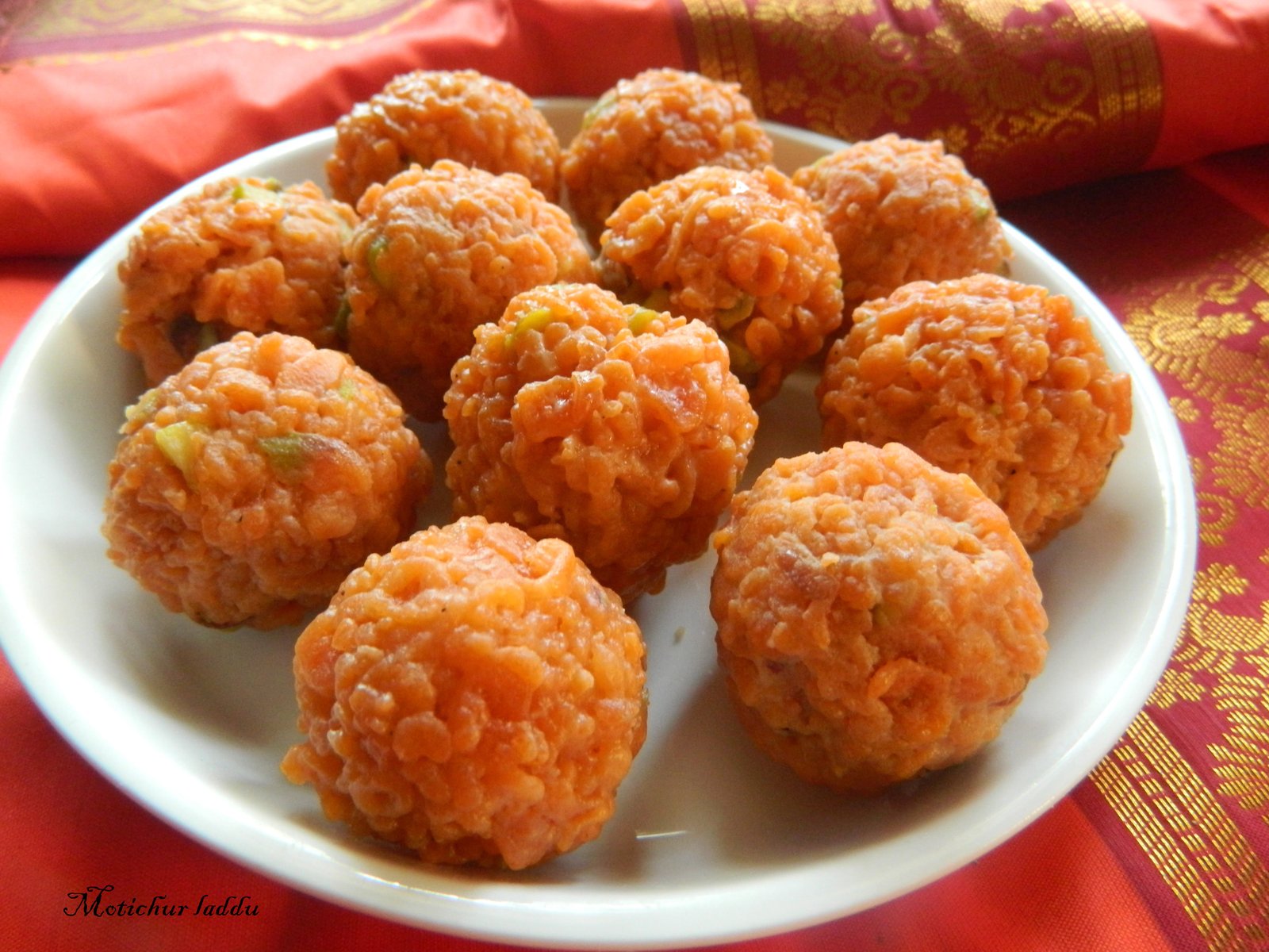 Motichur laddu | Geeths Dawath