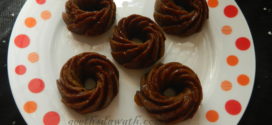 Dates and toffee mini bundt cake
